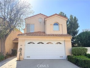 Building Photo - 1501 Rose Ct
