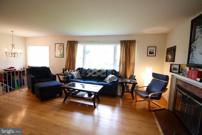 Foto del edificio - 6503 Machodoc Ct