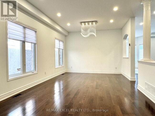 Building Photo - 13 Brooksmill Ln