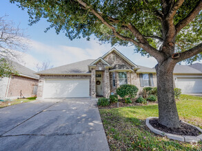 Building Photo - 13421 Breezy Meadow Ln