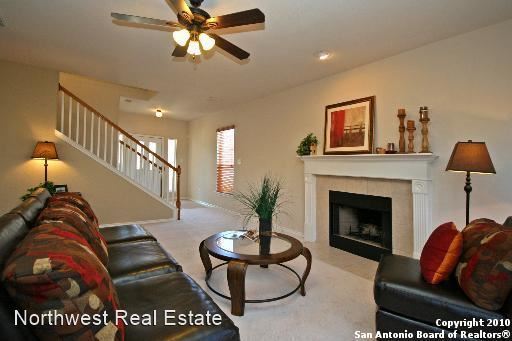 Building Photo - 3 br, 2.5 bath House - 25522 Echo Springs