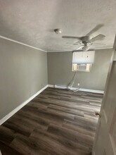 Building Photo - 2208 Roosevelt Dr