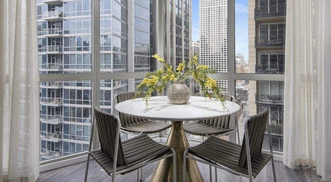 Photo - 899 N State St Apartment