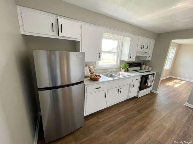 Building Photo - Fieldcrest Apartments