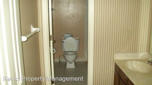 Building Photo - 2 br, 1.5 bath House - 200 Lenox Place