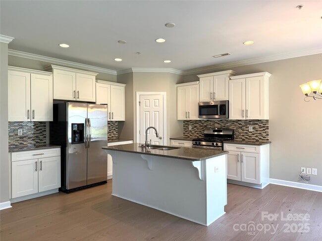 Building Photo - 11504 Amarone Dr