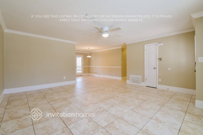 Building Photo - 2437 Sweet Shrub Cir