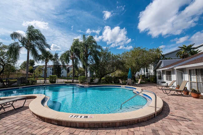 Building Photo - Sunscape Apartment Homes