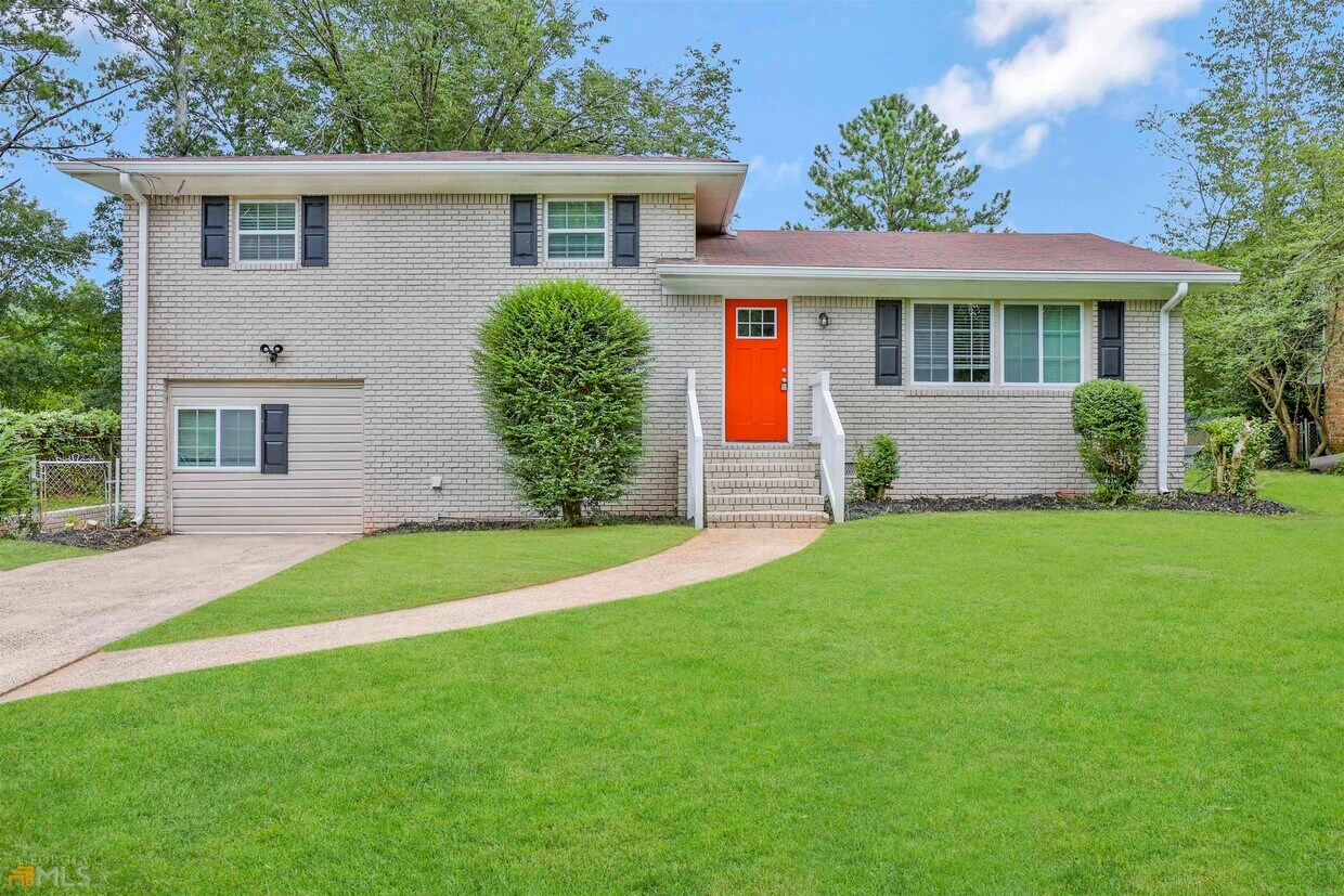 3664 Mecklinburg Pl, Decatur, GA 30032 House Rental in Decatur, GA