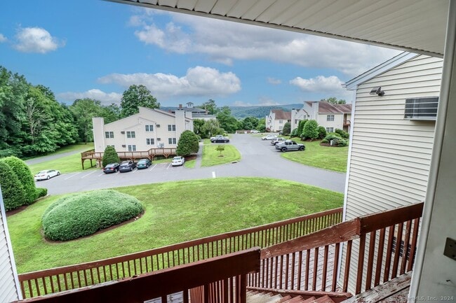 Building Photo - 56 Beard Dr