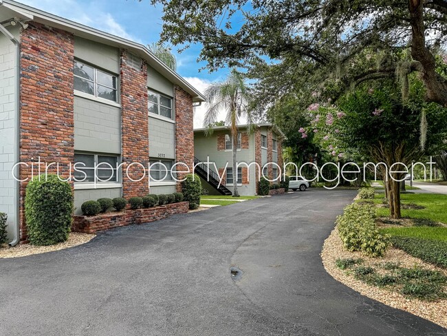 Building Photo - McLean Fairway 3022D