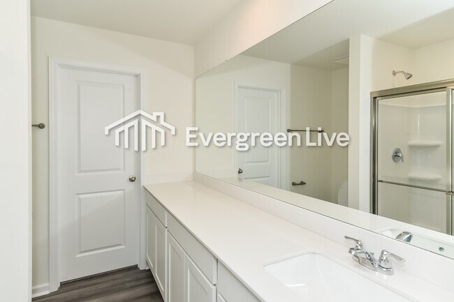 Foto del edificio - 3492 Fellowship Rd