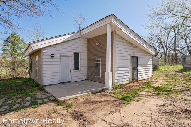 Building Photo - 3 br, 2 bath House - 2216 N Saint Luke Avenue