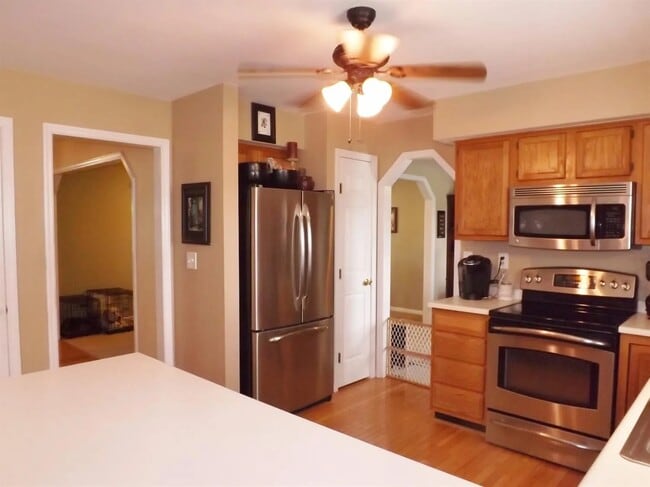 Building Photo - 8177 Autumn Ln