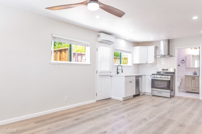 Foto del edificio - 2 br, 1 bath House - 194 4th Street, Unit B
