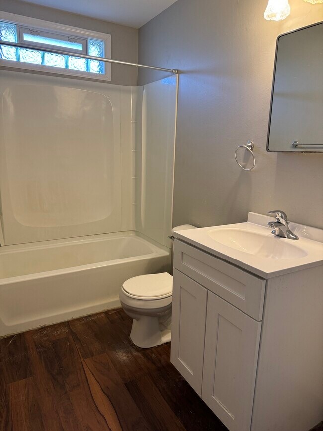 Foto del edificio - 729 E Sycamore St