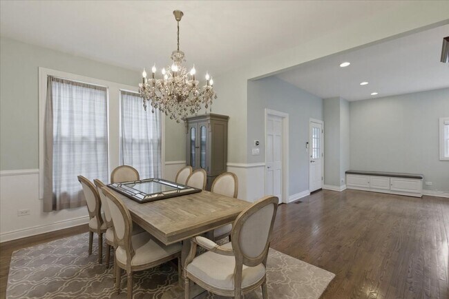 Foto del edificio - 1828 W Berenice Ave