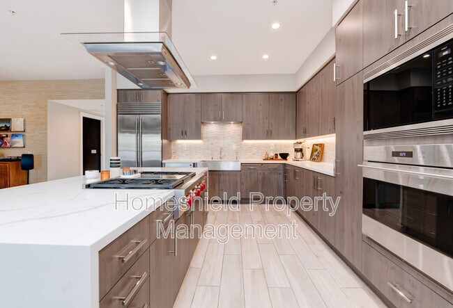 Foto del edificio - 3025 Byron St