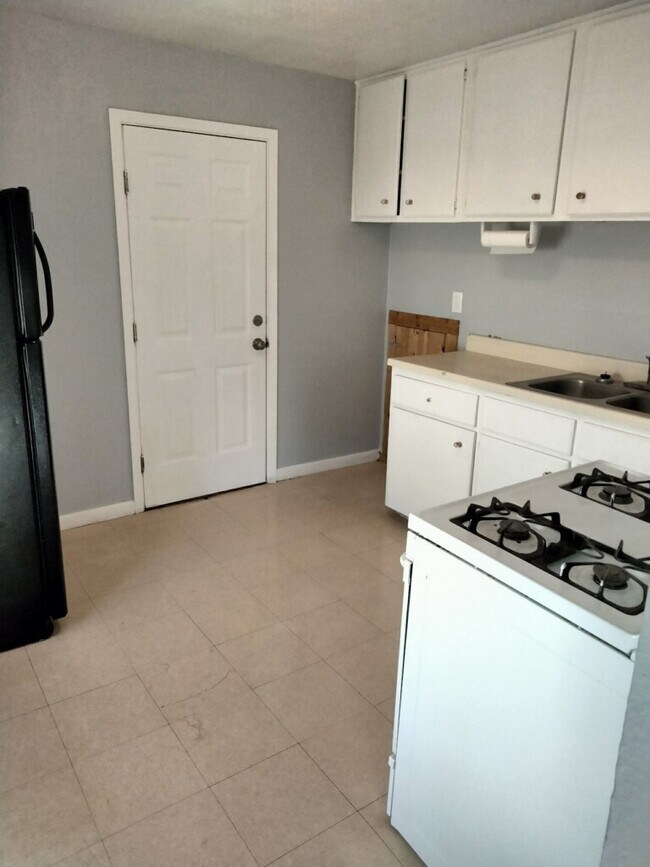 Foto del edificio - 1019 Ricks St