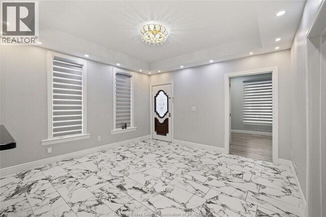 Photo du bâtiment - 811 Langlois Ave