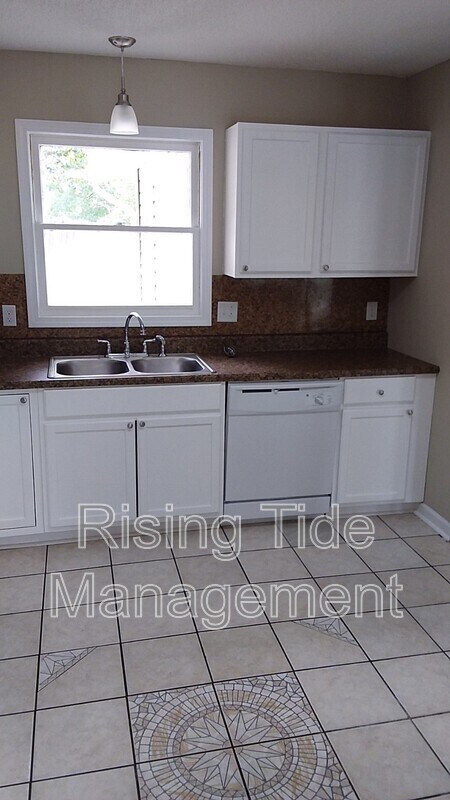 Foto del edificio - 1615 6th Pl NW
