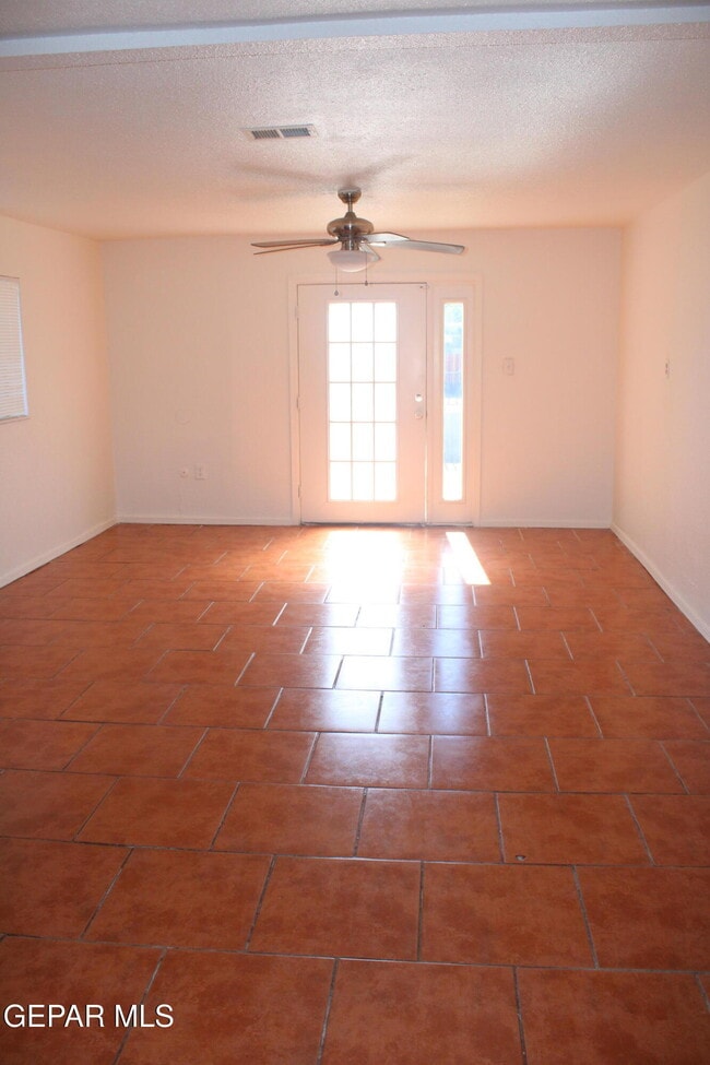 Building Photo - 10801 Donna Marie Dr