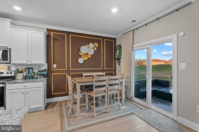 Foto del edificio - 10001 Maids Fancy Way