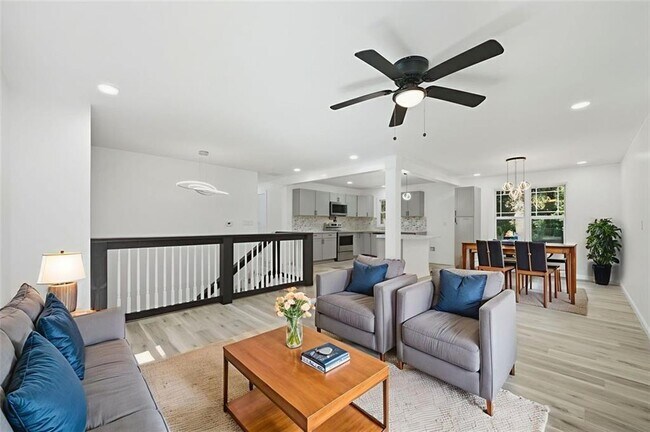 Foto del edificio - 3920 Wedgefield Cir