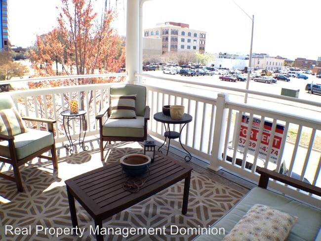 Building Photo - 23 Miles Cary Mews