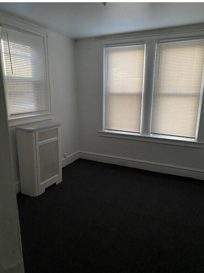 Foto del edificio - 5810 N American St