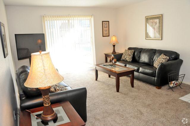 Living Room - Forest Cove Apartments