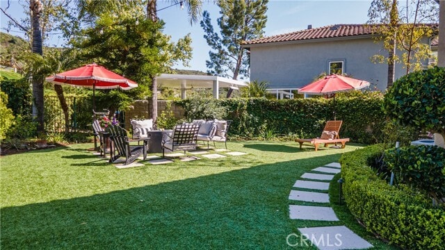 Building Photo - 11 Willowglade