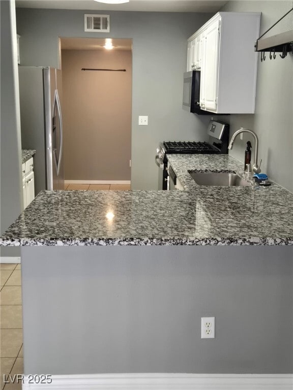 Building Photo - 10173 Quaint Tree St