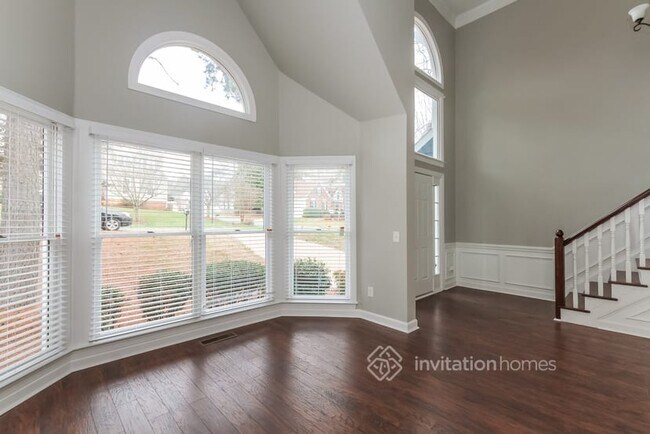 Building Photo - 4728 Benthaven Ln