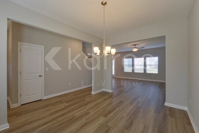 Foto del edificio - 7161 Foggy River Dr