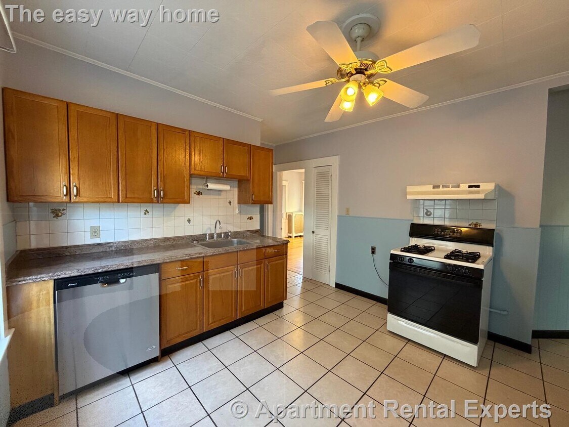 Foto principal - 127 Walnut St