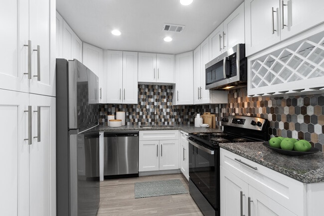 Building Photo - The Westbriar