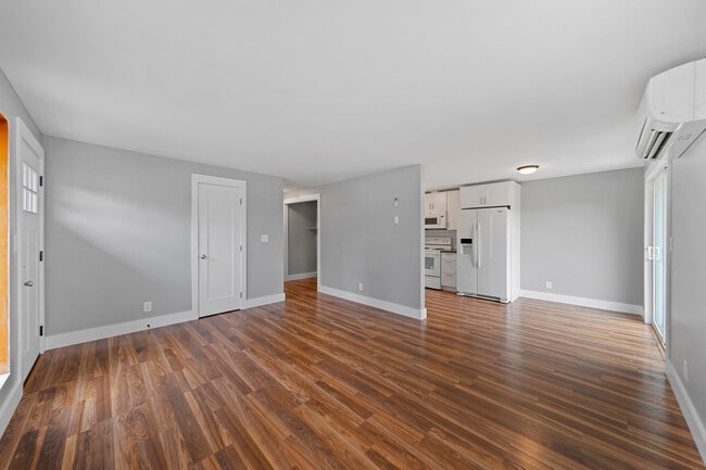 Building Photo - 8764 Falls Ave SE