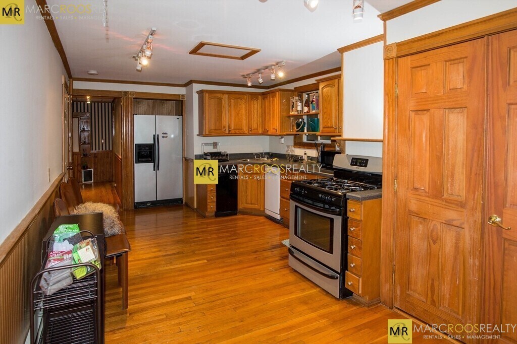 Foto principal - 132 Bremen St