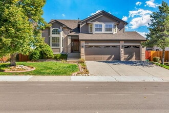 Building Photo - 9584 Las Colinas Dr
