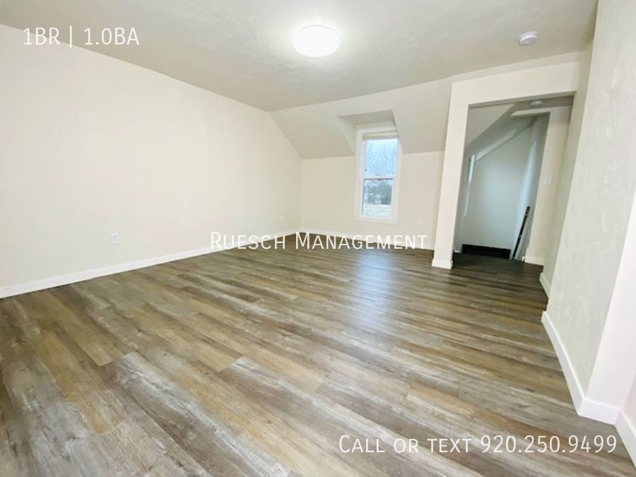 Primary Photo - Recently Renovated 1 Bedroom 1 Bath Upper ...