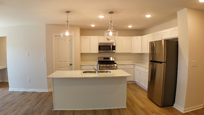 Building Photo - 205 Higher Ct