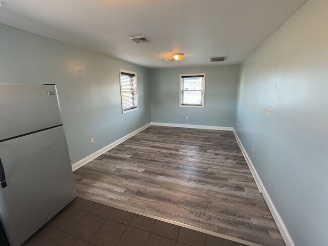 Building Photo - Farm House with addition