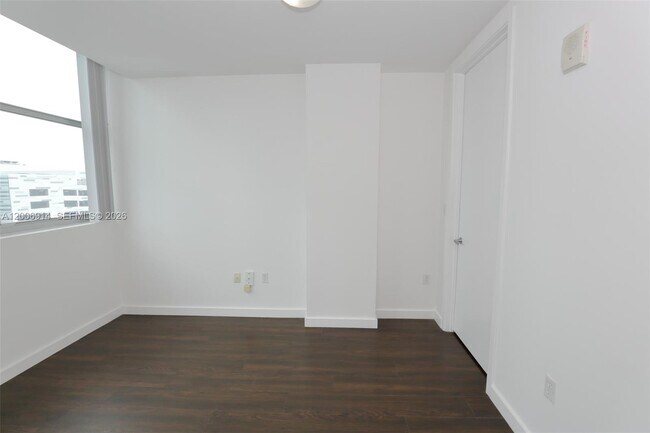 Foto del edificio - 2200 NE 4th Ave