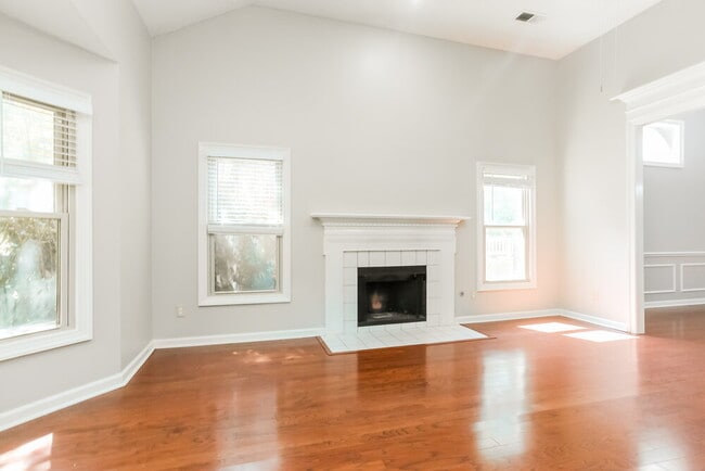 Building Photo - 8772 Cedar Mills Cir