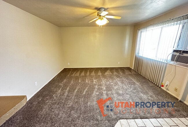 Photo - 4951 S Center St Apartment