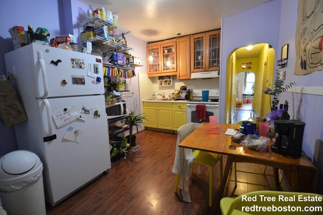 Foto del edificio - 846 Huntington Ave