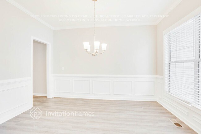 Foto del edificio - 1131 Copper Creek Dr