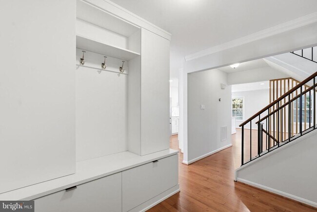 Building Photo - 10429 Red Granite Terrace