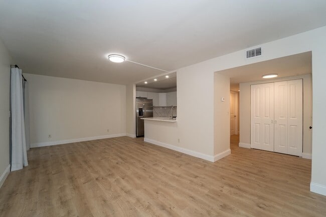 Foto del edificio - 21 Cristina Ct